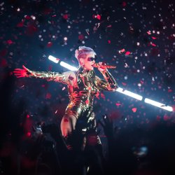Katy Perry en concert à l'AccorHotels Arena