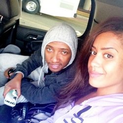 Amel Bent: Avec @Sopranopsy4 , on vient d'arriver à #LA baby! #quandlamusiqueestbonne #clip #teamel #teamsopra ❤