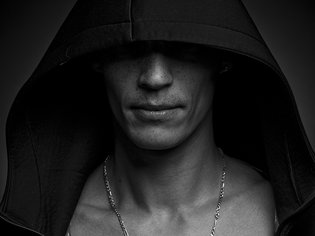 Laurent H.