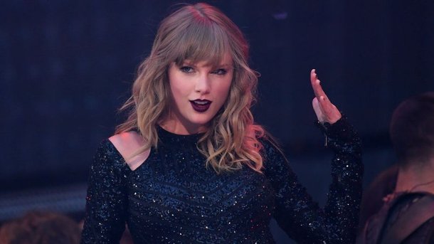 Taylor Swift interprète pour la première fois en live «Babe» avec Sugarland