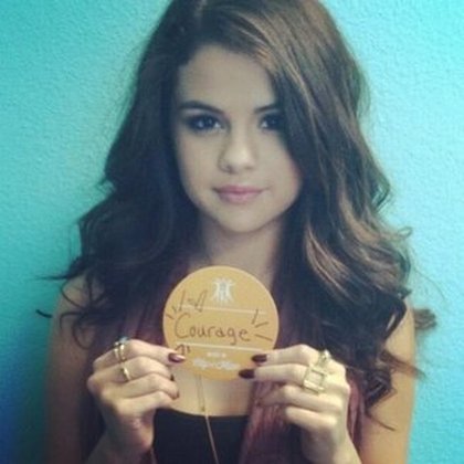 Selena Gomez : je suis une #citizenofhope! Rejoignez moi et @cityofhope pour combattre le cancer, diabète et le sida! 