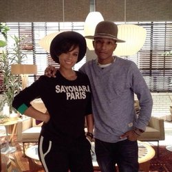 Alicia Keys: I think my friend @Pharrell will take it all on #TheVoice!! Excited to be a mentor for his team! :-) #AliciaKeysonTheVoice