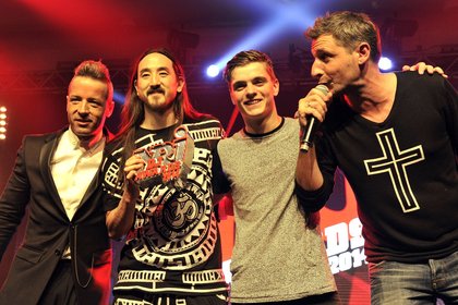 Jay Style, Steve Aoki, Martin Garrix et Kash