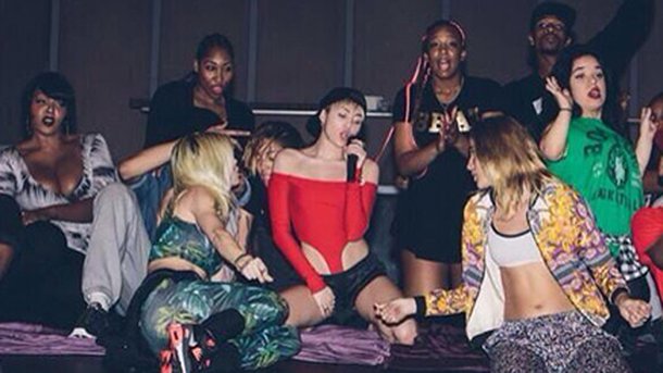 Miley Cyrus : des détails sur sa tournée