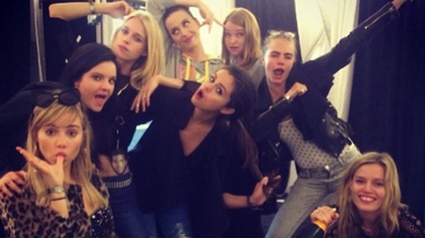 Selena Gomez et Cara Delevingne au concert de Katy Perry !