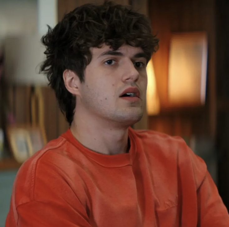 Conor dans "Sterling Point"