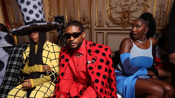 Aya Nakamura et Usher à la Fashion Week : que se sont-ils dit ?