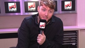 James Arthur : «de nos jours, les gens tombent amoureux et rompent rapidement»