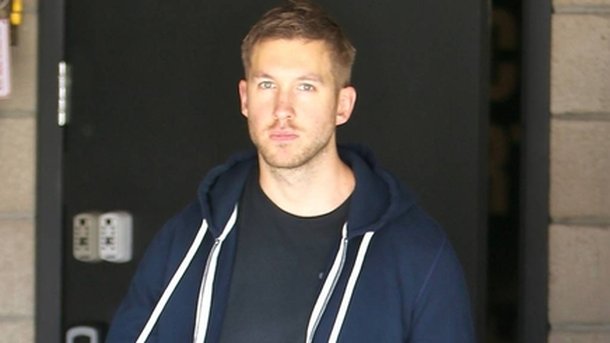 Calvin Harris en caleçon : il rend folles ses fans!