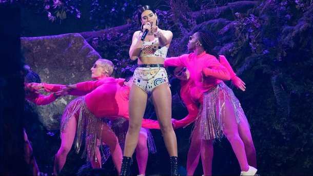 Dua Lipa: ce qu'il faut savoir sur son album éponyme