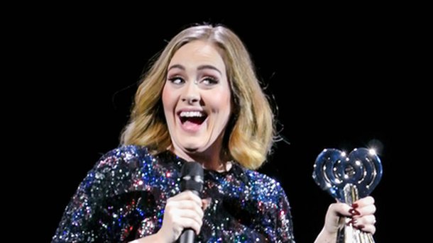 Adele : fan de L'Incroyable Famille Kardashian!