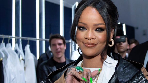 Rihanna est devenue la chanteuse la plus riche au monde !