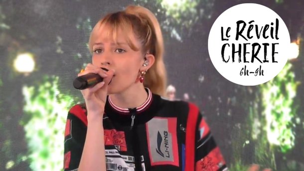 ANGÈLE "Bruxelles je t'aime" en live dans Le Réveil Chérie