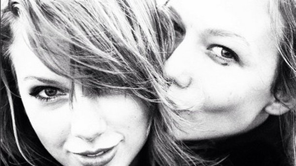 Taylor Swift a une nouvelle copine !