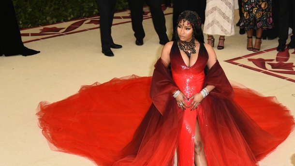Nicki Minaj annonce une tournée, un nouveau hit «Rich Sex» et un duo avec Ariana Grande «Bed»!