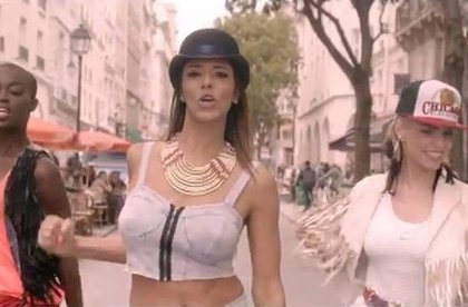 Shy'm: son clip "Et Alors" remet les pendules à l'heure