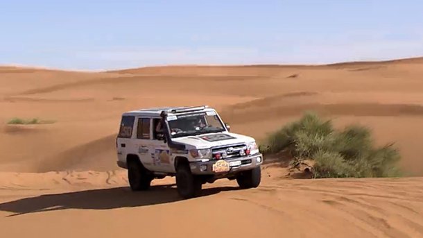 VIDÉO - Rallye Aïcha des Gazelles : un périple initiatique