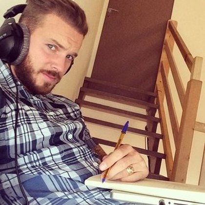 M.Pokora à la campagne
