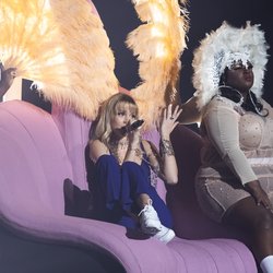 Angèle - Cérémonie NRJ Music Awards 2019