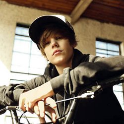 Justin Bieber annonce la date de sortie de Unplugged acoustic