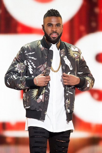 Jason Derulo sur scène - NRJ Music Awards 2015