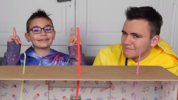 Swan et Néo: qui sont les jeunes stars de YouTube?