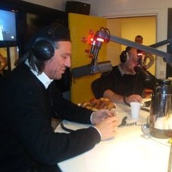 yvan-le-bolloch-rire-et-chansons-photo4