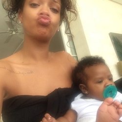 Rihanna: Island Galz