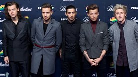One Direction: les chanteurs suivent de nouveau Zayn Malik sur Twitter!