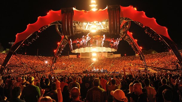 360° Tour : Un show spectaculaire et démesuré signé U2