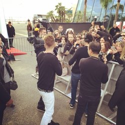 Manu dans le 6/9 NRJ Music Awards 2014