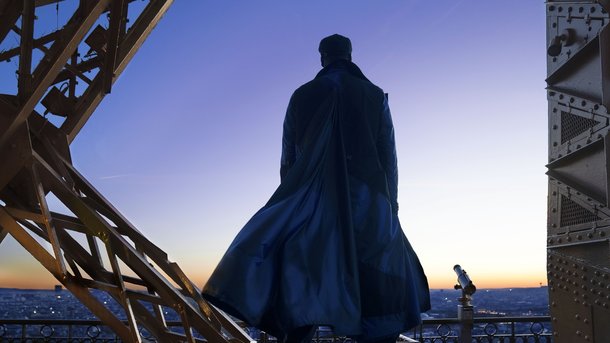 "Lupin" saison 4 : Omar Sy confirme le retour de la série du haut de la Tour Eiffel