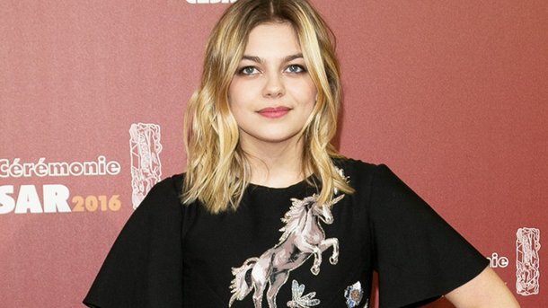 Louane sort son nouvel album, ses fans sont aux anges