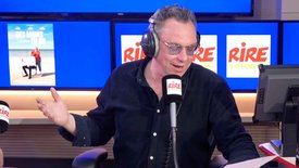 Yann Guillarme face à Josiane Balasko et Isabelle Mergault