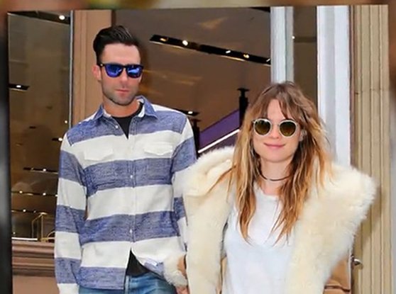 Adam-Levine-Behati-Prinsloo