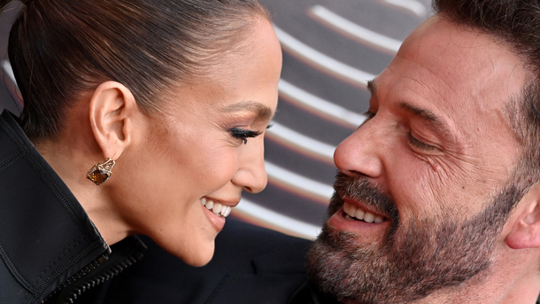 Jennifer Lopez & Ben Affleck : la chanteuse dévoile des clichés inédits pour leur anniversaire de mariage