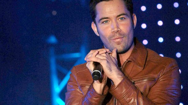 Emmanuel Moire: il croit en l’amour malgré un chagrin