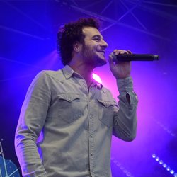 Amir au Concert Pop Love Chérie FM