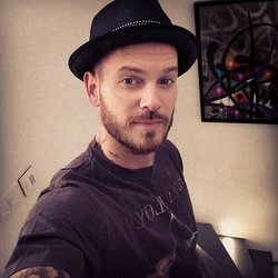 M.Pokora à la campagne