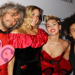 Miley Cyrus et ses amis @ Gala de l’amfAR