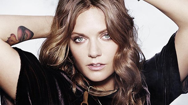 Tove Lo dévoile son nouvel album «Blue Lips»