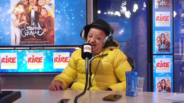 Wahid à Booder : "Tu t'es cassé le tibia ... en montant les escaliers. Peux-tu nous dire, comment tu as fait ? "