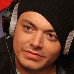 Emission Spéciale avec Kev Adams, Franck Dubosc et Guy Lecluyse‎