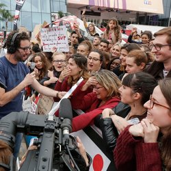 Amir chez Manu dans le 6/9 - NRJ Music Awards 2017