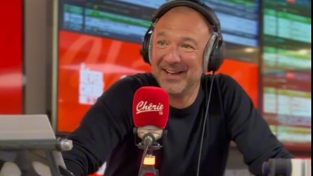 500€ CASH pour Inès dans Le Réveil Chérie