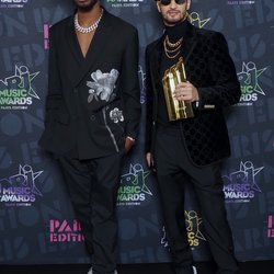 Dadju et Soolking - Photocall NRJ Music Awards Paris Edition