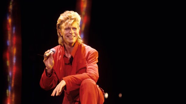 Les archives de David Bowie entrent au Victoria and Albert Museum de Londres