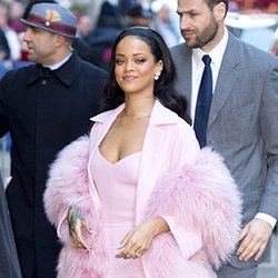Rihanna_GoodMorningAmerica