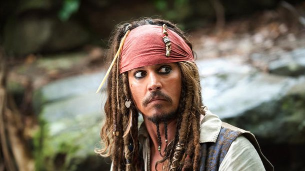 « Pirates des Caraïbes » : le réalisateur souhaite le retour de Johnny Depp
