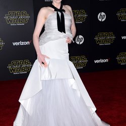 Gwendoline Christie à la première mondiale de Star Wars Episode VII à Los Angeles